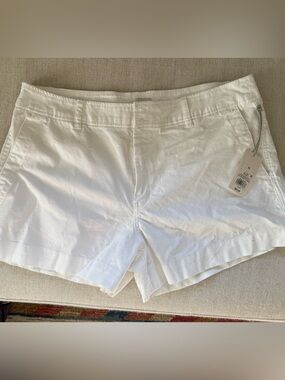 a new day Target White Women's Shorts NWT